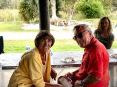 rs_08_sandy_and_husband